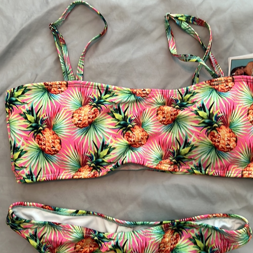 NWT Spreegirl Pineapple bikini womens size large - Picture 3 of 5